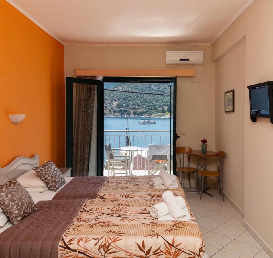 Poseidon Apartments Agia Efimia ภายนอก รูปภาพ